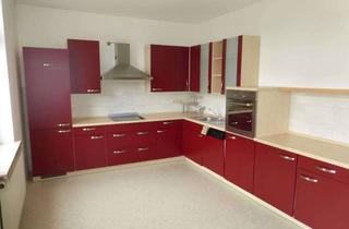 Wohnung mieten in 09350 Lichtenstein, sanierte 3-Raum mit Einbauküche im 1.OG (Lichtenstein)