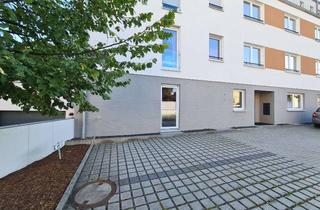 Wohnung mieten in 92637 Lerchenfeld, Helle EG- 3-Zi-Wohnung in Toplage mit hochw. EBK, eig. Garten, Carport, Außenstellplatz