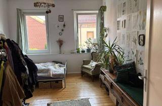 Wohnung mieten in Sophienstraße, 90478 Glockenhof, Helle 2 Zimmer Whg mit Altbau Charme