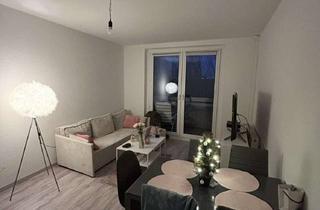 WG-Zimmer mieten in Mellenseestraße 37, 10319 Friedrichsfelde, Suche Mitbewohnerin für ein WG Zimmer mit Balkon