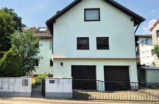 Haus kaufen in 85296 Rohrbach, Sanierungsbedürftiges Dreifamilienhaus mit großem Entwicklungspotenzial
