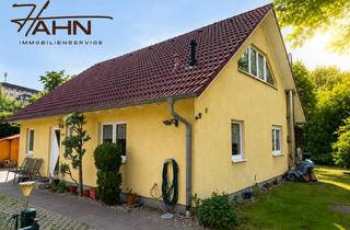 Einfamilienhaus kaufen in 12524 Berlin, Freistehendes Einfamilienhaus auf Erbbaugrundstück in Berlin-Altglienicke
