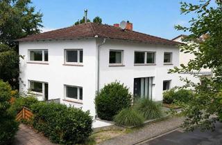 Einfamilienhaus kaufen in 63654 Büdingen, Modernisiertes Einfamilienhaus mit besonderem Charme