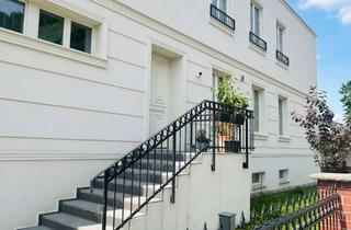 Immobilie mieten in Ewaldstraße, 12524 Altglienicke, Apartment in Ewaldstraße, Berlin for 360 m² with 9 bedrooms