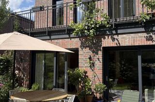 Immobilie mieten in Cranachstraße 27b, 22607 Groß Flottbek, Modernes Architektenhaus von 2020 - hochwertig möbliert mit Garten und viel Platz