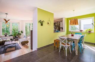 Wohnung kaufen in 12205 Berlin, Maisonette mit eigenem Garten & Garage – Modern Wohnen in Lichterfelde