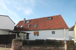 Wohnung kaufen in 64572 Büttelborn, Frisch renovierte Eigentumswohnung in zentraler Lage von Büttelborn / Worfelden
