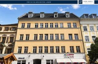Wohnung kaufen in 83278 Traunstein, Stilvolles Cityleben: Zentrale großzügige Stadtwohnung im kernsanierten Altbau erleben