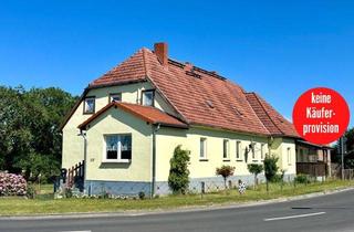 Einfamilienhaus kaufen in 17337 Schönhausen, HORN IMMOBILIEN + Einfamilienhaus mit Einliegerwohnung und großem Grundstück, Matzdorf bei Strasburg