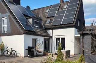 Doppelhaushälfte kaufen in 44579 Castrop-Rauxel, Castrop-Rauxel - Familienfreundliche Doppelhaushälfte mit großem Garten in Rauxel