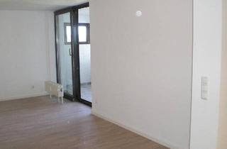Wohnung kaufen in 71642 Ludwigsburg, Ludwigsburg - Provisionsfrei: Komplett renovierte 2,5-Zimmer-Wohnung mit Balkon