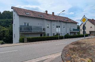 Wohnung kaufen in 66440 Blieskastel, Blieskastel - Sonnige 80 m² Eigentumswohnung mit Garage, Stellplatz und Balkon