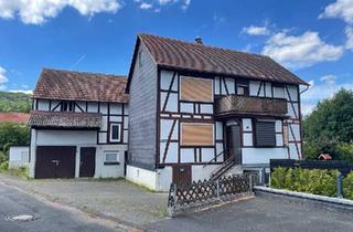 Haus kaufen in 35094 Lahntal, Lahntal - Fachwerkhaus mit Charme - Sanierungsprojekt in Lahntal-Caldern