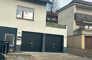Doppelhaushälfte kaufen in 72585 Riederich, Riederich - Modernisierte Doppelhaushälfte mit Garten und Doppelgarage