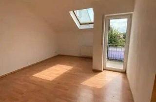 Wohnung kaufen in 67547 Worms, Worms - Vermietete 3-Zimmer-Wohnung mit Balkon, Stellplatz und Keller