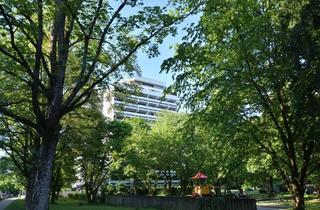 Wohnung kaufen in Ahornring, 82024 Taufkirchen, ProEigentum: Familienwohnung mit Alpenblick: 102 m², 2 Loggien, TG-Stellplatz und 4-Zimmer-Potenzial