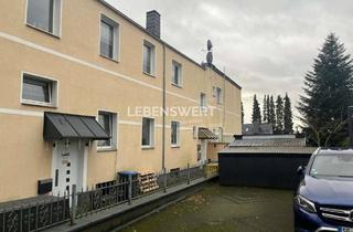 Wohnung kaufen in 42719 Wald, Zwei Einheiten mit Potenzial: Obergeschosswohnung in Solingen-Wald zur individuellen Gestaltung