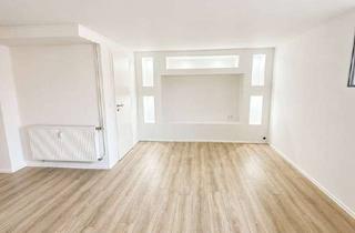 Wohnung kaufen in Westerbruchstr. 108, 47443 Moers, Renovierte 1 Zi.-Wohnung im Souterrain mit Potenzial - sofort bezugsfrei