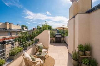 Wohnung kaufen in Krefelder Straße 17, 10555 Tiergarten, Wohnen mit Weitblick: Bezugsfreie Eigentumswohnung mit großer Dachterrasse
