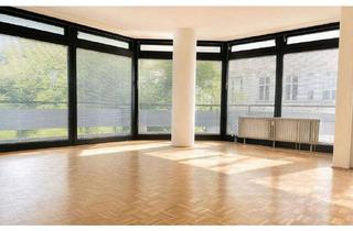 Wohnung kaufen in Savignyplatz, 10623 Charlottenburg, Elegantes City-Apartment mit 3 Zimmern nahe Savignyplatz & Zoologischem Garten