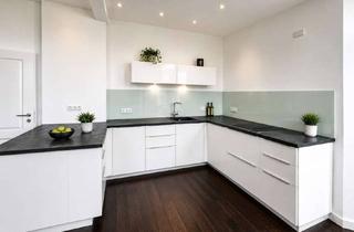 Wohnung kaufen in Merscheider Str. 87, 42699 Ohligs-Aufderhöhe, Großzügig, stilvoll, besonders – über 100 m² Altbauflair inklusive Küche!