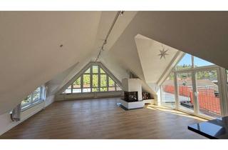 Wohnung kaufen in 69469 Weinheim, Viel Platz für den Alltag in dieser 4-Zimmer-Traumwohnung in Weinheim mit Panoramablick auf die Burg