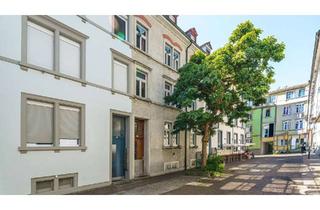 Wohnung kaufen in 78462 Konstanz, KN-Stadelhofen: Zwei charmante 3,5 / 4-Zimmer Altbauwohnungen unter einem Dach (Wohnungspaket)