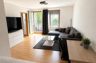 Wohnung kaufen in Boschstraße, 86343 Königsbrunn, Gut vermietetes 1,5 Zimmer Appartment mit Loggia in sehr schöner und ruhiger Lage!