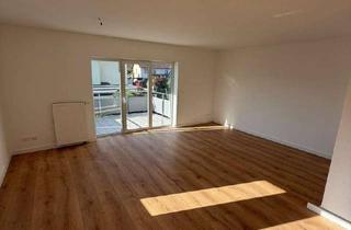 Wohnung mieten in Finkenweg, 63820 Elsenfeld, Helle renovierte 4 Zimmer Wohnung mit Balkon, Einbauküche & 2 Stellplätzen
