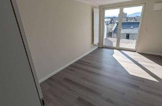 Penthouse mieten in Schmidtstraße, 65385 Rüdesheim am Rhein, 4-Zi KfW70EE Penthouse-Maisonette in Toplage von Rüdesheim mit Aufzug, Küche und Balkon