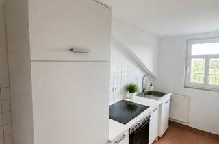 Wohnung mieten in Tharandterst 15, 01159 Löbtau-Süd, 1-Raum Dachgeschosswohnung mit Küche