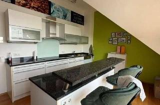 Wohnung mieten in 85232 Bergkirchen, Wunderschöne drei Zimmer Dachgeschosswohnung mit Einbauküche und Blick auf Günding