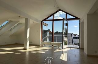 Wohnung mieten in Brahmstrasse 13, 90571 Schwaig, Lichtdurchflutete 2-Zimmer-Dachgeschosswohnung mit traumhaftem Weitblick