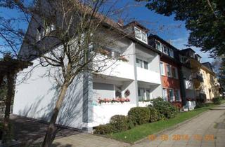 Wohnung mieten in Bochumer Landstr. 407, 45279 Freisenbruch, Renovierte 2 Zimmer Whg.mit Balkon in naturnaher, grüner Umgebung