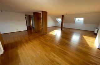 Wohnung mieten in Friedrichstraße 21, 68199 Neckarau, Helle Dachgeschosswohnung mit Balkon in Mannheim Neckarau