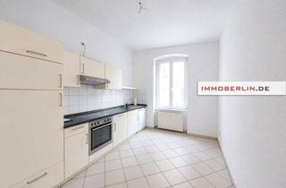 Wohnung kaufen in 10115 Berlin, IMMOBERLIN.DE - Wunderbare Altbauwohnung mit Südwestbalkon in zentraler Lage