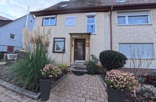 Doppelhaushälfte kaufen in 73079 Süßen, Doppelhaushälfte in Süßen: 148 m², 8 Zimmer, Garten – für 250.000 €