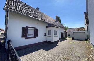 Haus kaufen in 76477 Elchesheim-Illingen, Ein Zuhause zum Verwirklichen – mit Garten, Schopf und Garage!