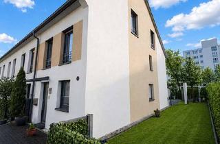 Haus kaufen in 95448 Hammerstatt, Neu- & hochwertiges REH mit gepflegten Garten, hochwertiger Einbauküche, 2 Stellplätzen – zeitnah fr