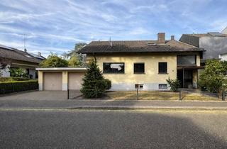 Haus kaufen in 76532 Sandweier, Einmalige Randlage! – Zweifamilienhaus in Sandweier mit unverbaubarem Blick ins Grüne