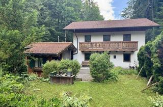 Haus kaufen in 83334 Inzell, Charmantes Häuschen mit Bachlauf und Garten in Inzell - wartet auf liebvolle Hände