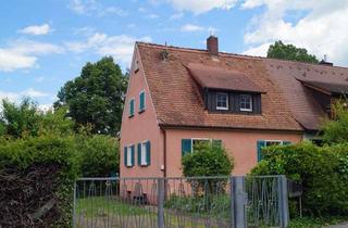 Einfamilienhaus kaufen in 90574 Roßtal, Roßtal: Saniertes Einfamilienhaus mit Garage und Charme in S-Bahn Lauflage