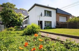 Haus kaufen in 50126 Bergheim, Familienhaus mit Traumgarten