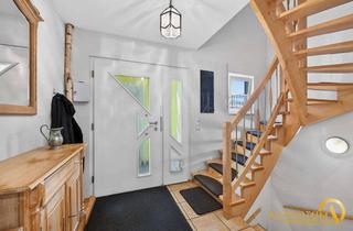 Mehrfamilienhaus kaufen in 84079 Bruckberg, Attraktives Mehrfamilienhaus mit großzügigem Grundstück - ideal für Eigennutzer & Kapitalanleger