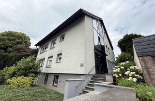 Anlageobjekt in 45473 Mülheim, Attraktives Mehrfamilienhaus mit 4 Wohneinheiten, großer Garage & Gartenhaus