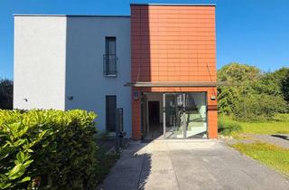 Büro zu mieten in 96472 Rödental, Modernes Arbeiten in Wohlfühlatmosphäre: Ihr neues Büro in Rödental