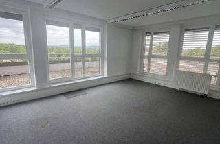 Büro zu mieten in 66740 Saarlouis, Modernes Arbeitsambiente in Saarlouis - 1 Büroraum (3.21) im gepflegten Bürokomplex mit Aufzug