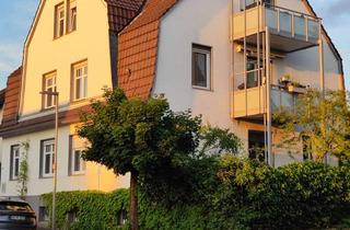 Wohnung mieten in Sauerlandstraße, 33647 Brackwede, Wohnraum in Bielefeld: 2,5-Zimmer-Dachgeschosswohnung in neuwertigem Zustand