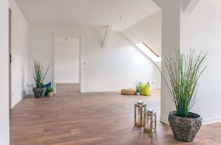 Wohnung mieten in Kanzlerstr. 62, 09112 Kaßberg, Charmante Dachgeschosswohnung mit Badewanne