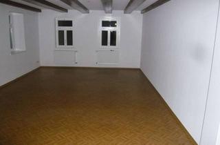 Wohnung mieten in 97990 Weikersheim, Große 3 Zimmer-Wohnung mit zwei Stellplätzen - ohne Balkon!!!